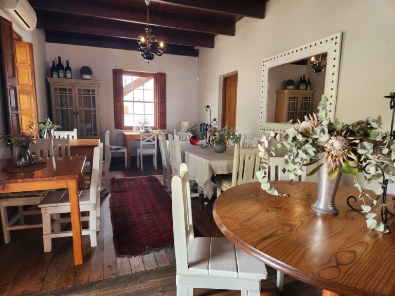 KoppiKofi Porterville: Delicious Lunch After Hiking 22 Waterfalls